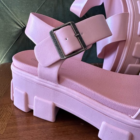 LUFFYMOMO {NIB} Chunky Platform *90s style* Lug Sole Sandals 9 blush pink salmon - Picture 7 of 9